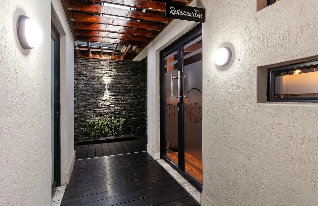 Sasavona Boutique Hotel-1